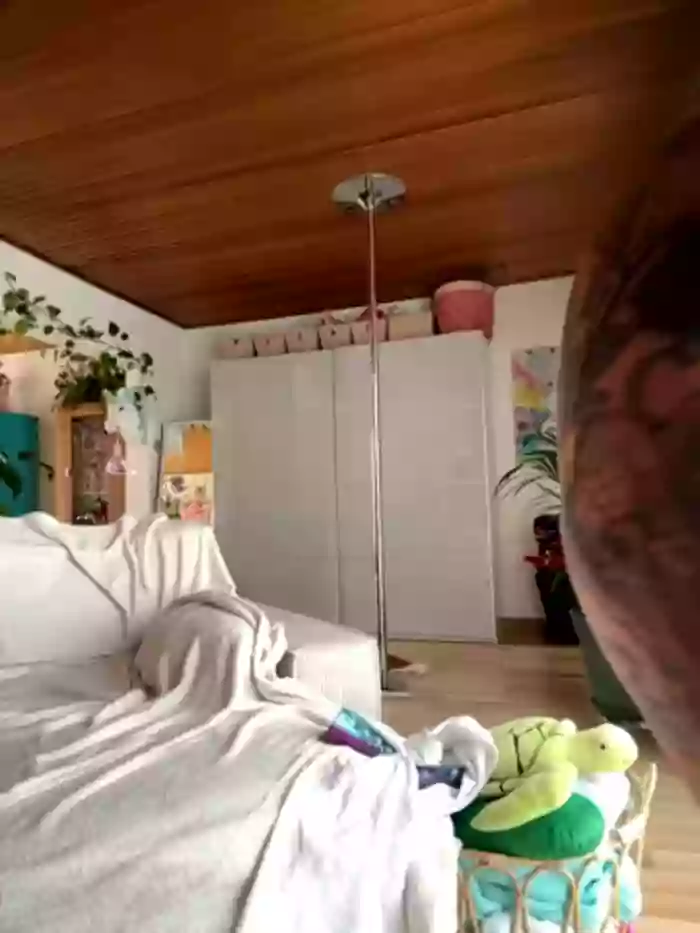 Stella-Kink