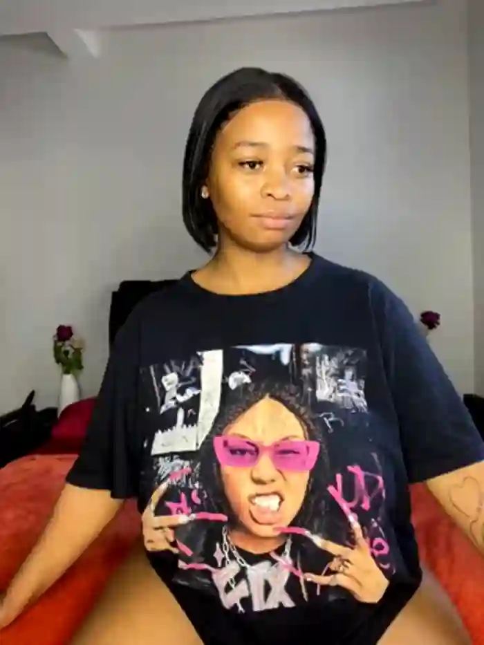 LoveBustyX