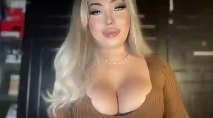 BigDominaMia