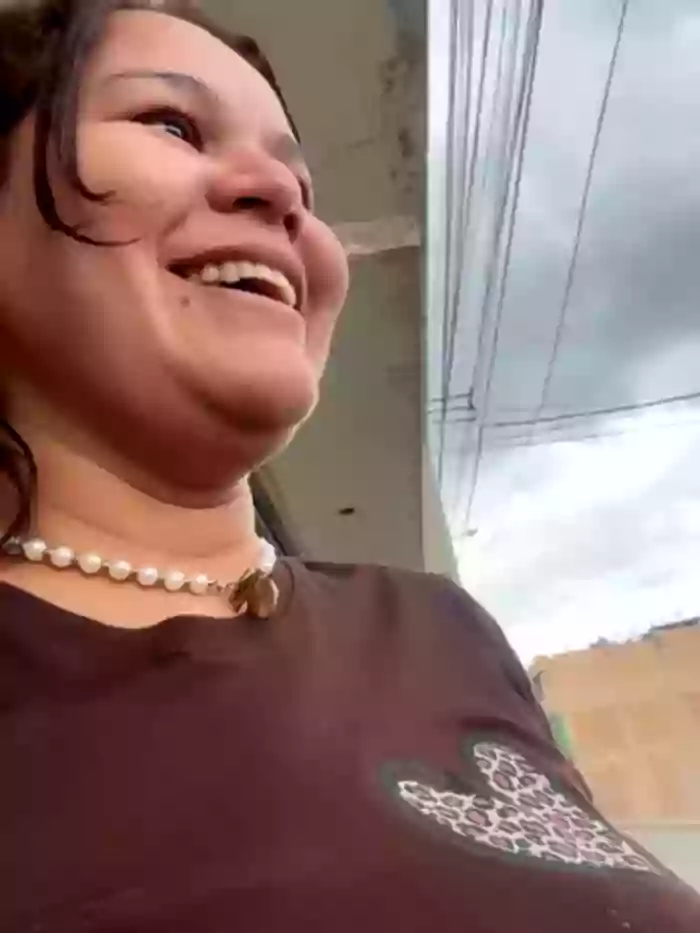 BUSTY-STORE-LAROSALIA1XXX