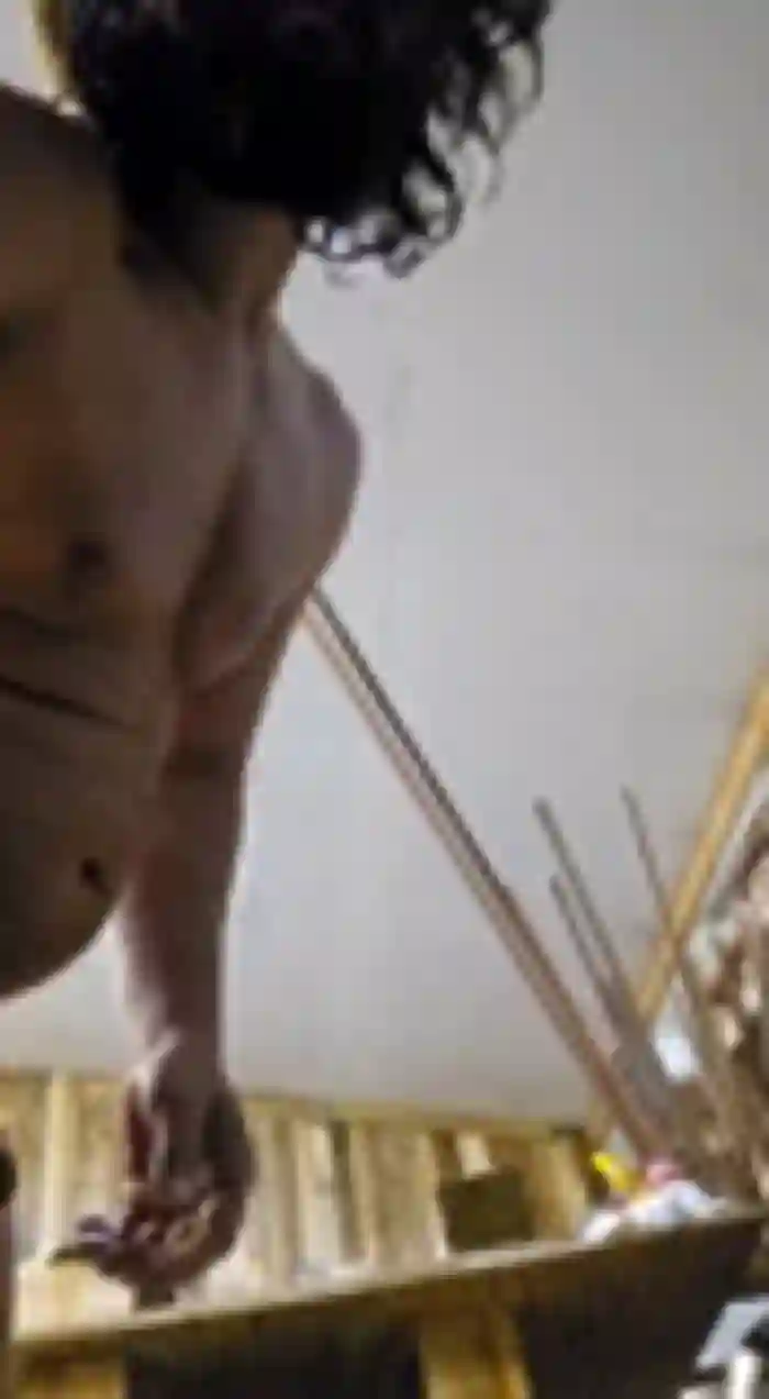 Armyexhibitionistveteran