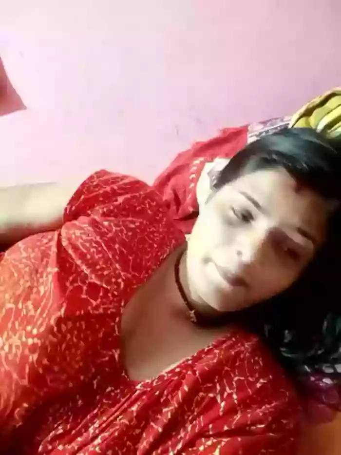 Hot_Pakhi