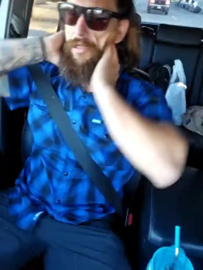 Armyexhibitionistveteran