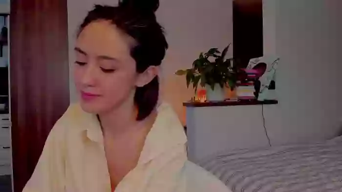 Alexa_Girl1