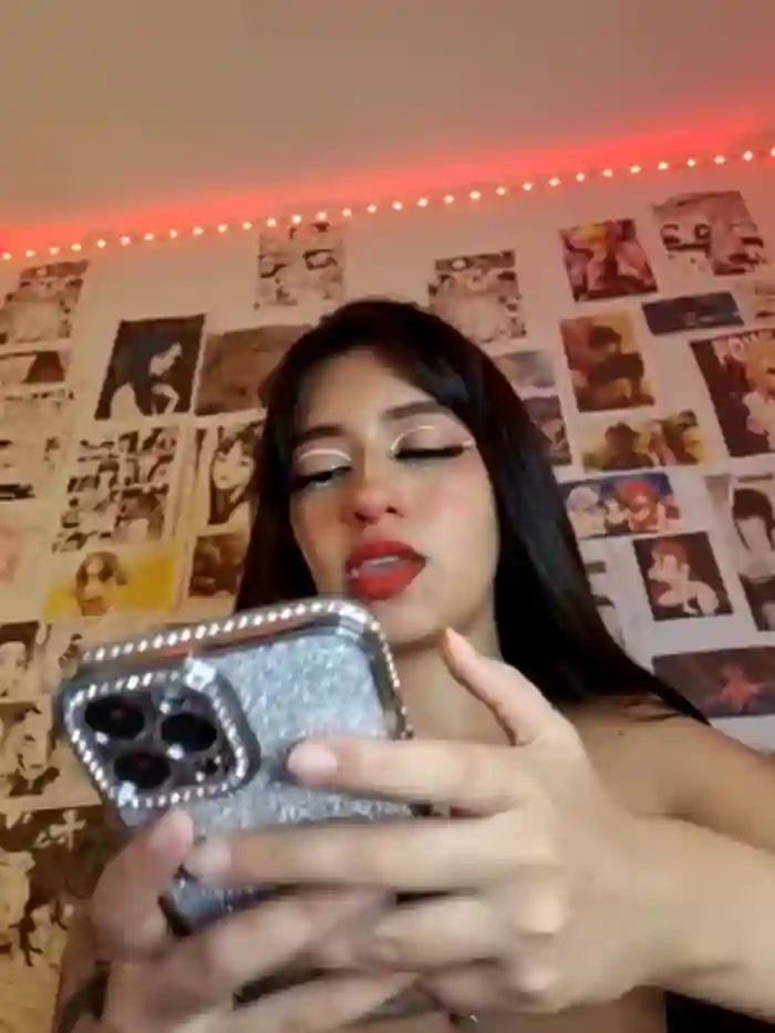 Hot_sophie_