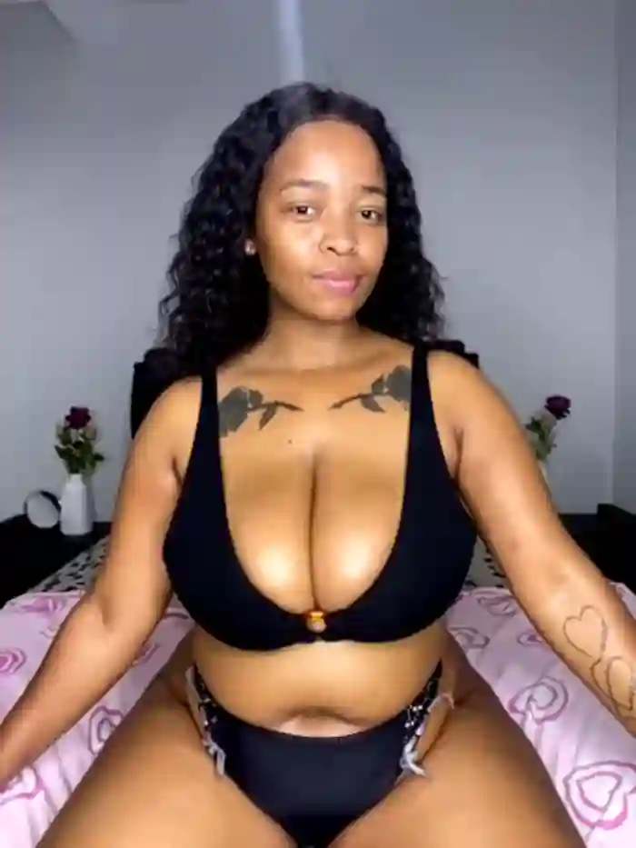 LoveBustyX
