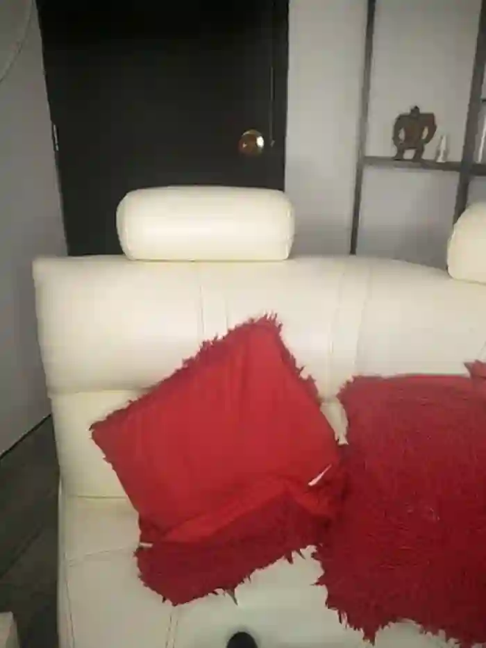 zhayra_rose