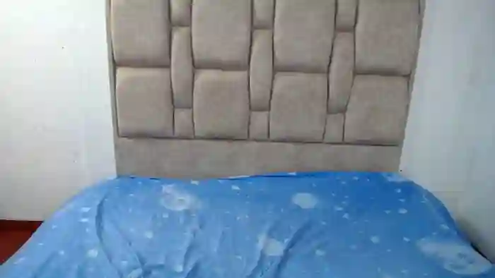 Nadia_Monroe