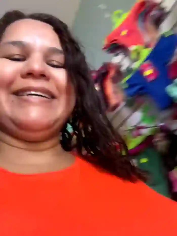 BUSTY-STORE-LAROSALIA1XXX