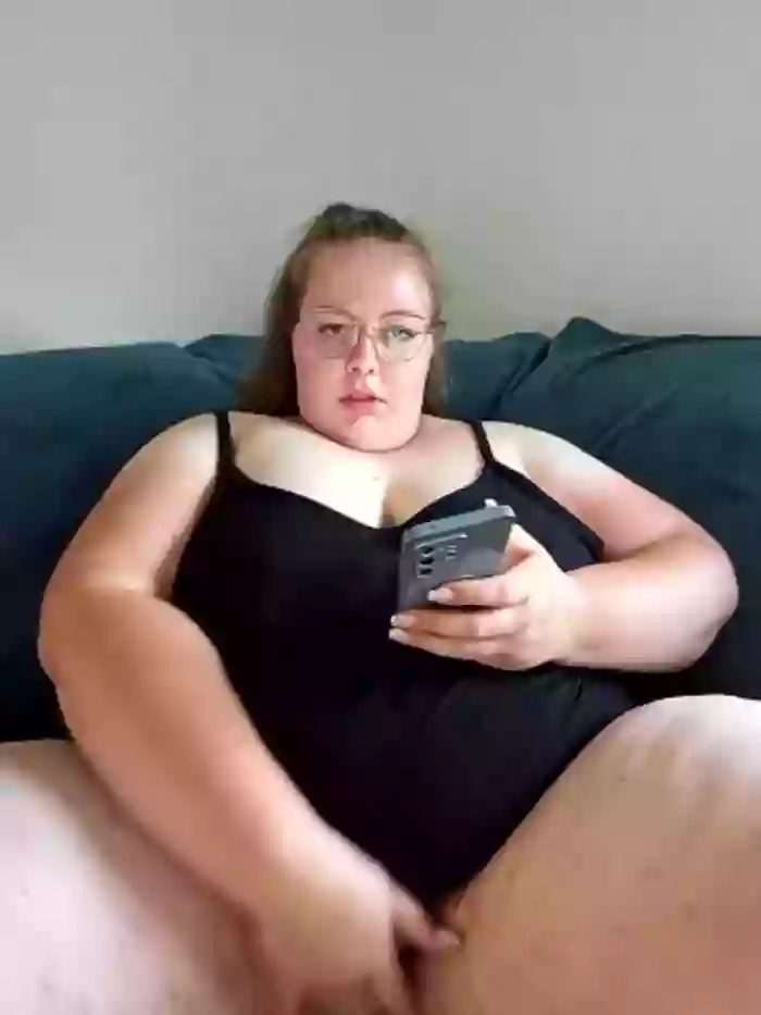 _Julie_x