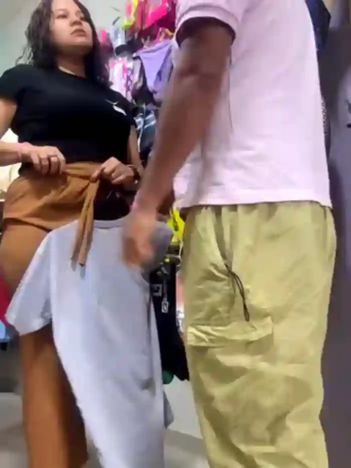 BUSTY-STORE-LAROSALIA1XXX