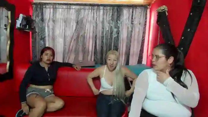 lesbiancuple