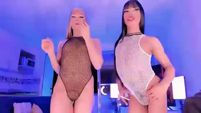 Valentine_And_Gabriela