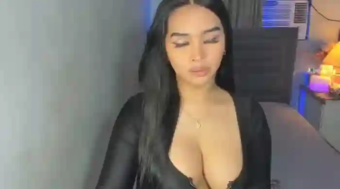 PrettyYoungHugeCockTS