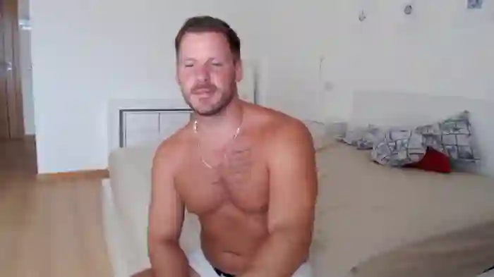 SexyandMarried1