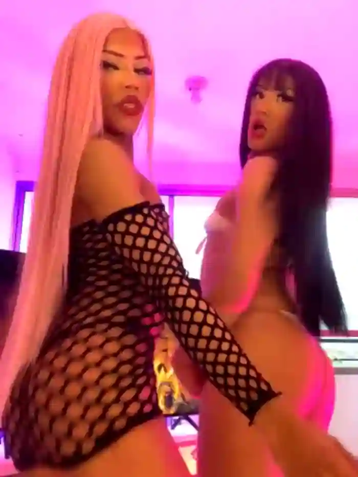 Valentine_And_Gabriela