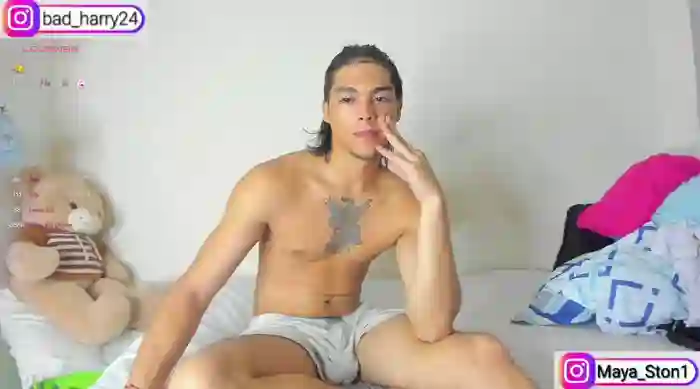 Shopia_Tony1