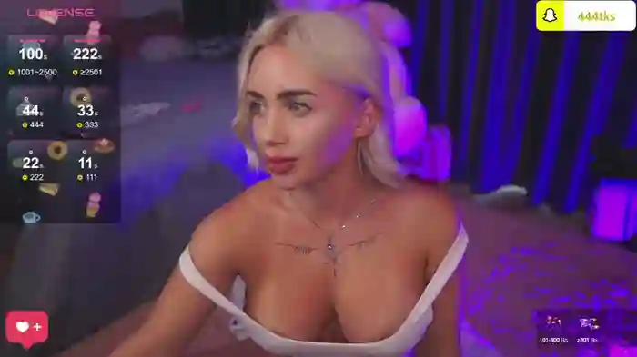 CuteLittleBlondy