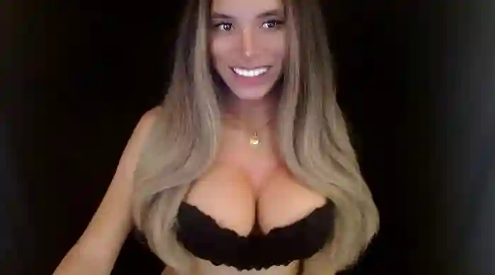 Queen_Cassie251