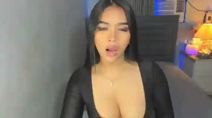 PrettyYoungHugeCockTS