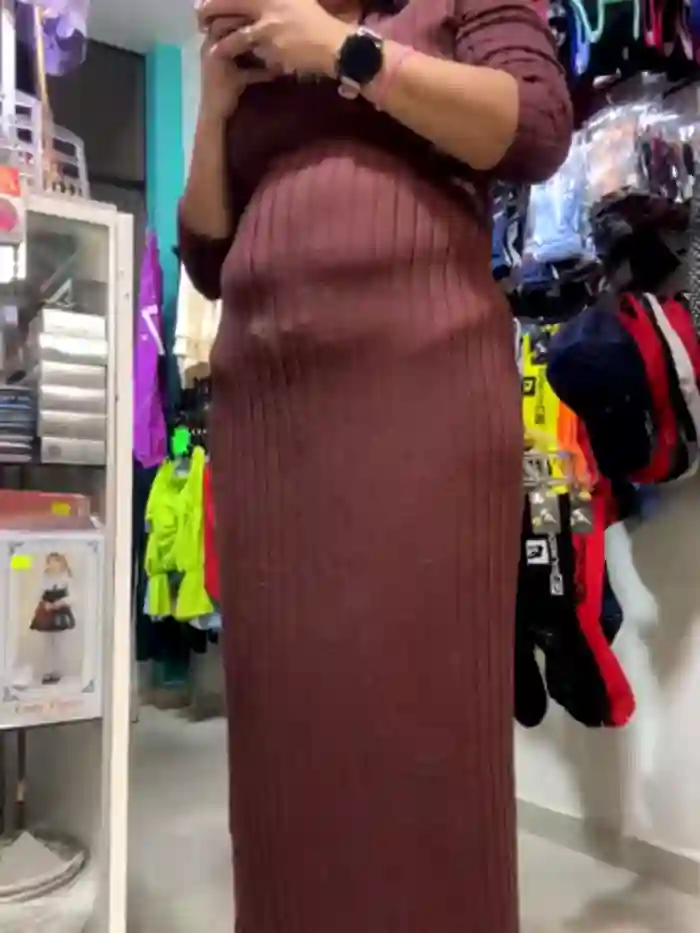 BUSTY-STORE-LAROSALIA1XXX