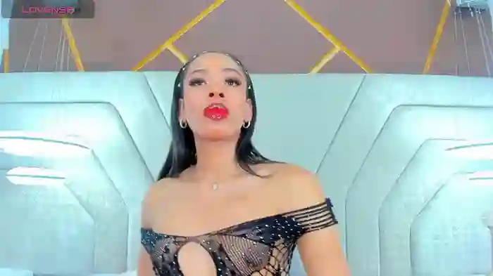 Nicole_Paradise