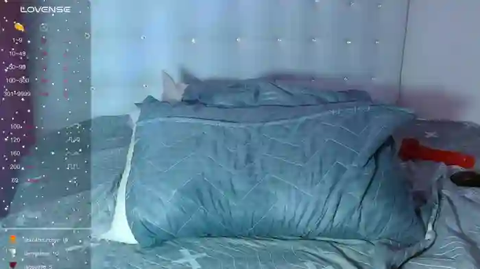 hornyhousekeeper_