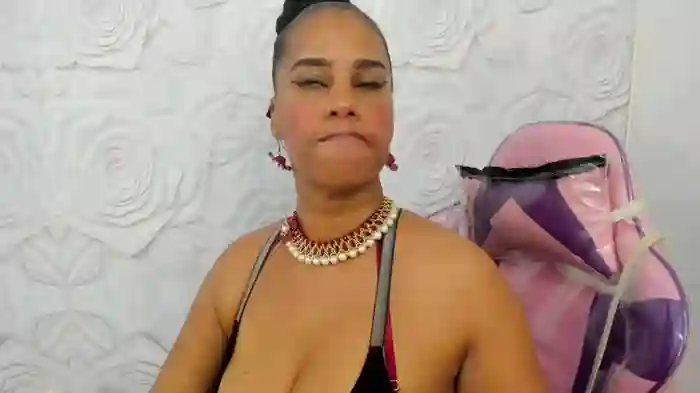 pamela_guzmaan