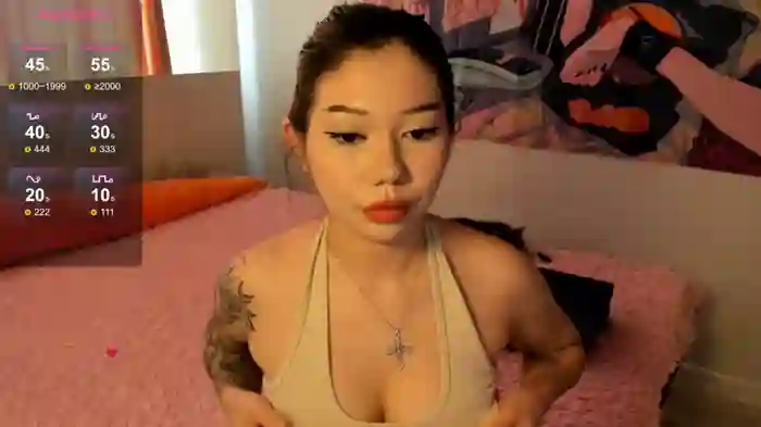 ellie_loo