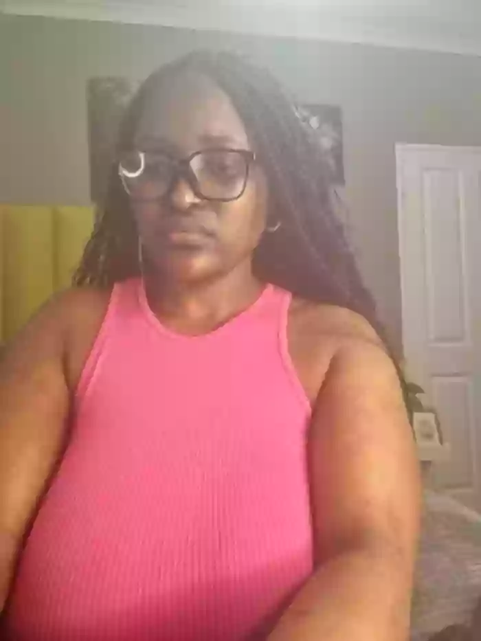 Bustygoddess32