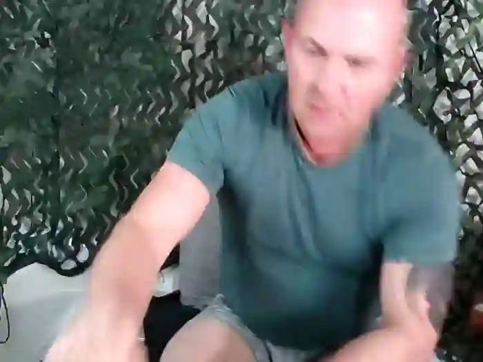 ManlyPrisonGuy