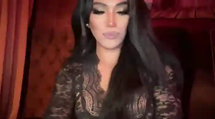 Lo_la_69