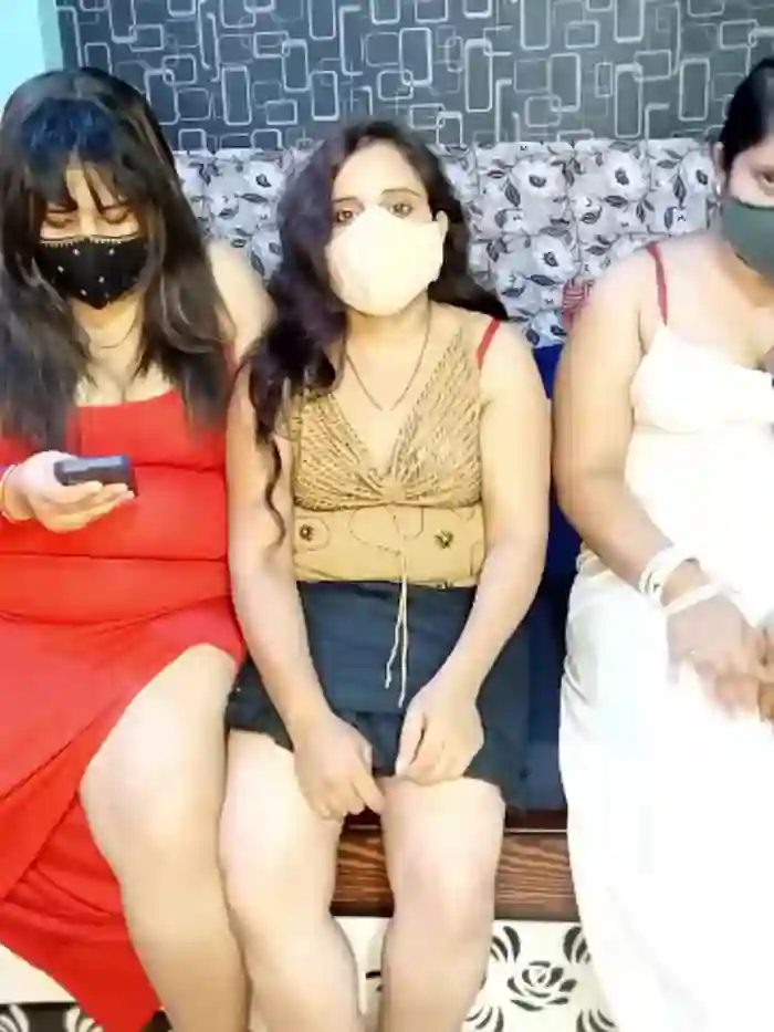 Indian_hotmilfs