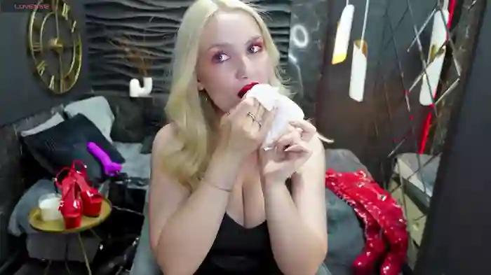MistressDarsy