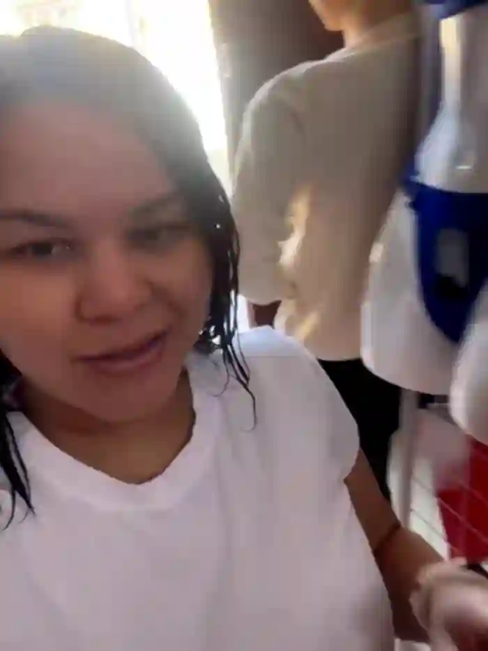 BUSTY-STORE-LAROSALIA1XXX