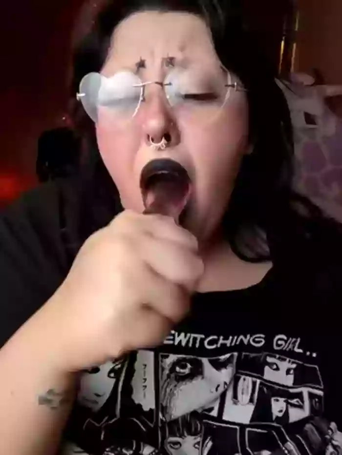 Cutegothcrybabyx