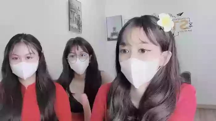 Mono-Stewardesss