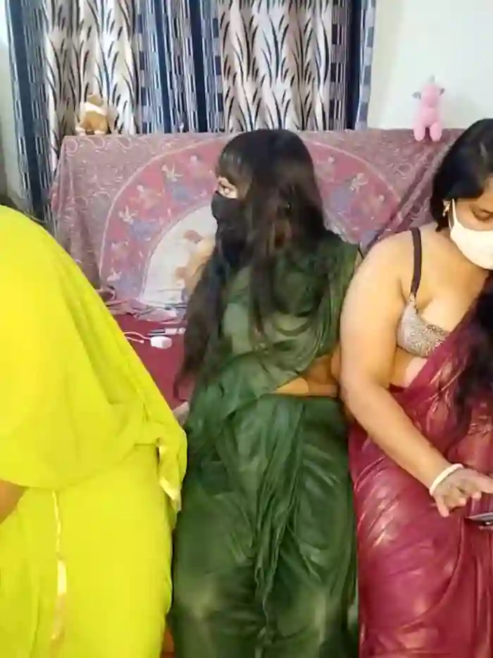 Indian_hotmilfs