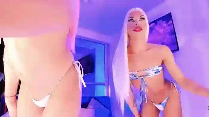 Valentine_And_Gabriela