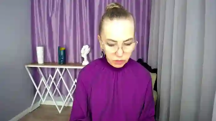 queen_a_n_i