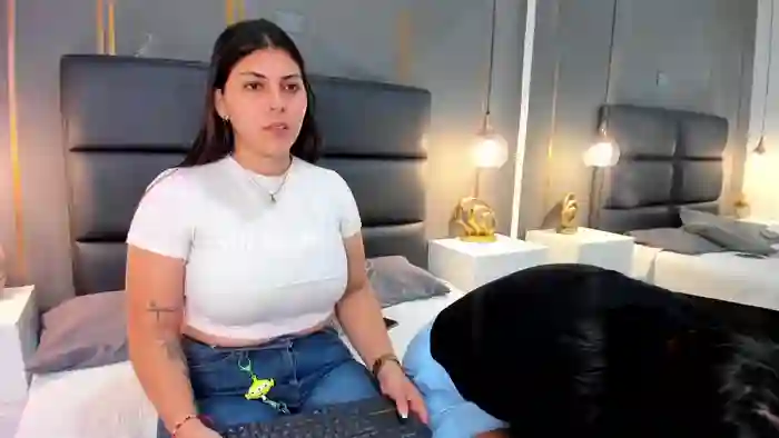 valentina_and_alessa