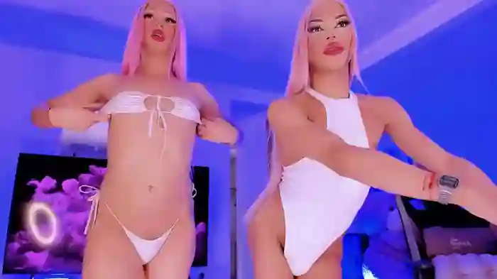 Valentine_And_Gabriela