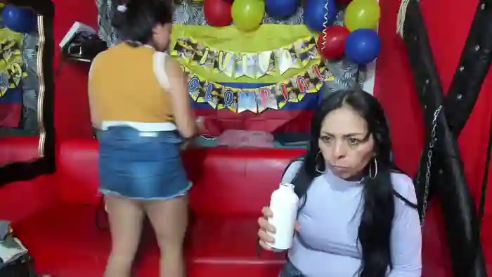 lesbiancuple