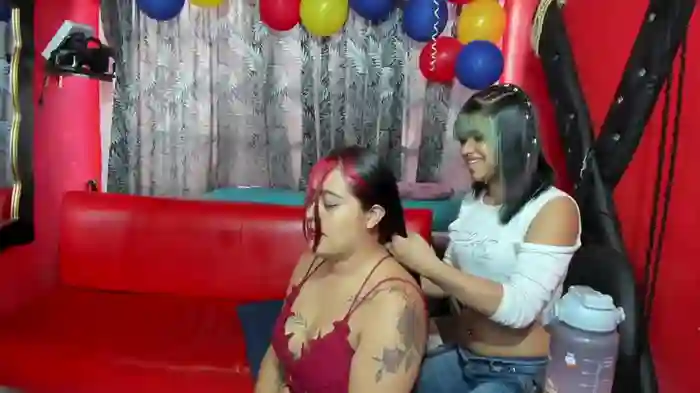 lesbiancuple