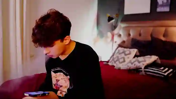 Call_me_Leo_