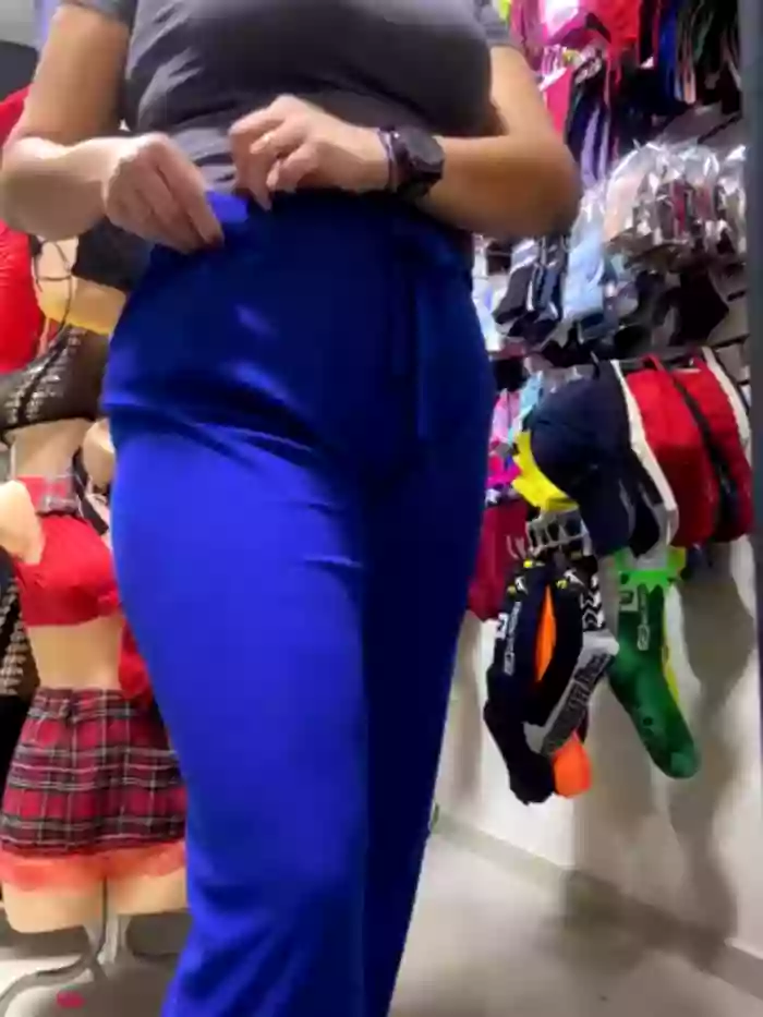 BUSTY-STORE-LAROSALIA1XXX