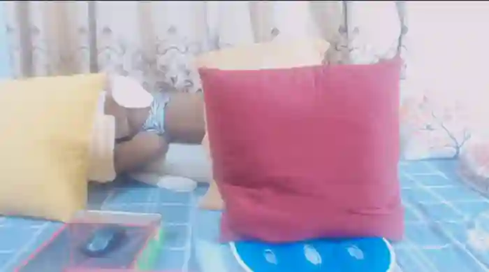 Ozi_Zhang