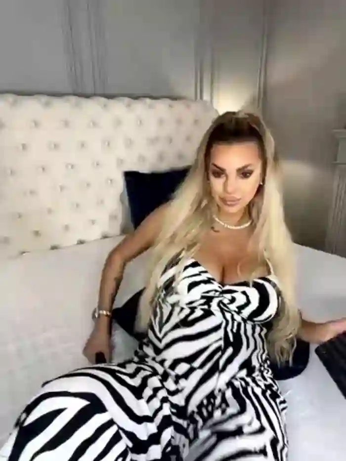 CassieJollie