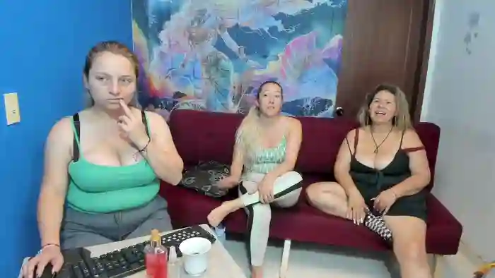 lesbiancuple