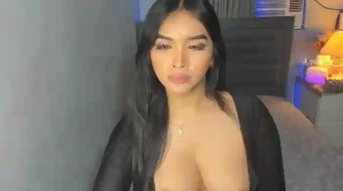 PrettyYoungHugeCockTS